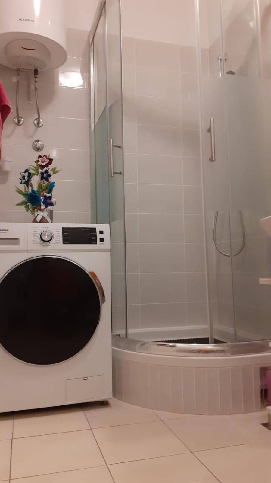 Mariposa, Apartment With Balcony, Private Parking In The Garage, Near The Biggest Shopping Center Mall Of Split Eksteriør bilde